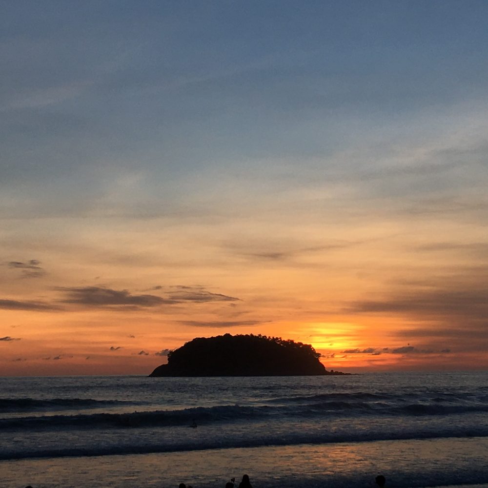 Sunset på Kata Beach